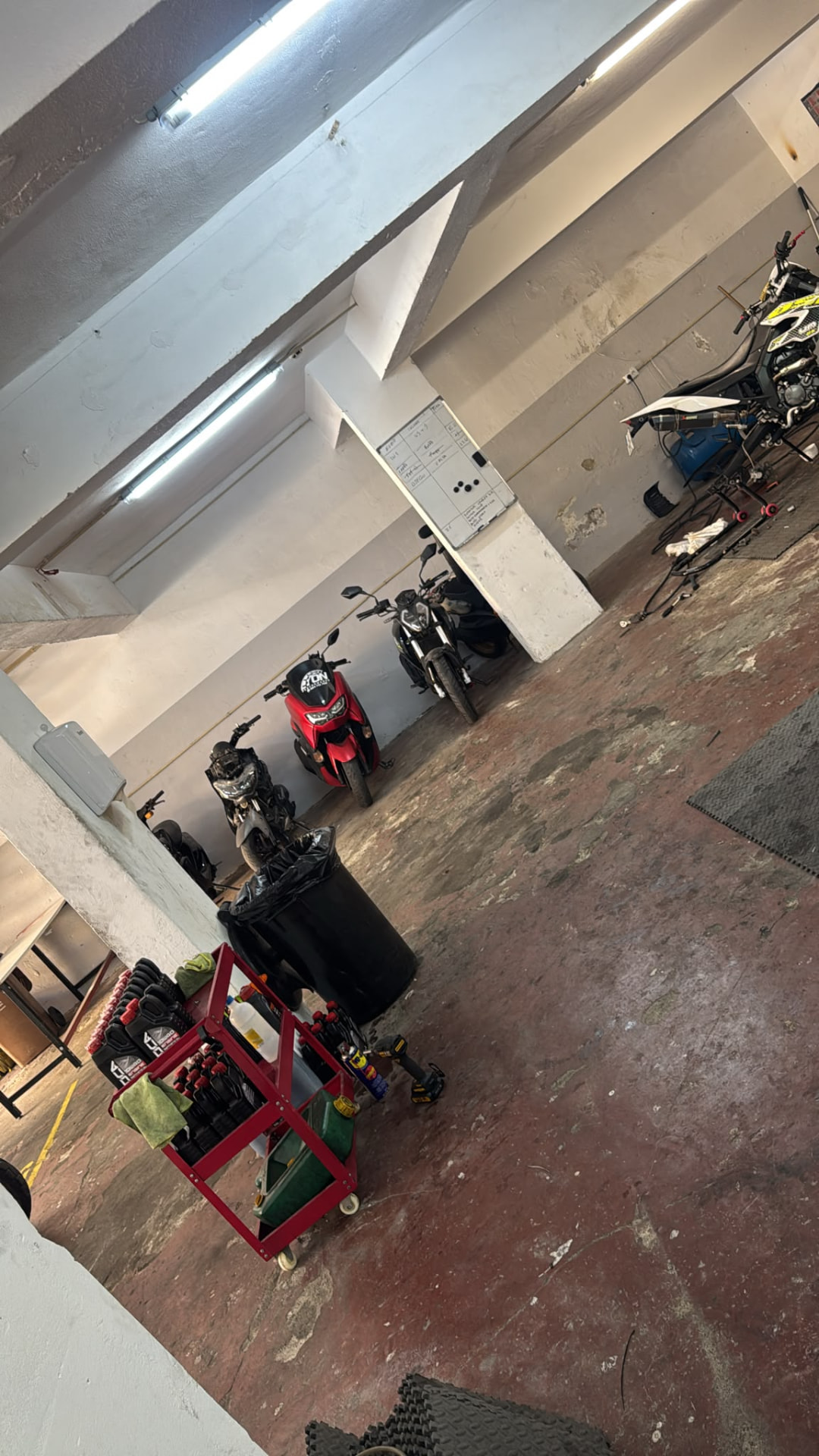 Peças e acessórios para motos na oficina ON Performance